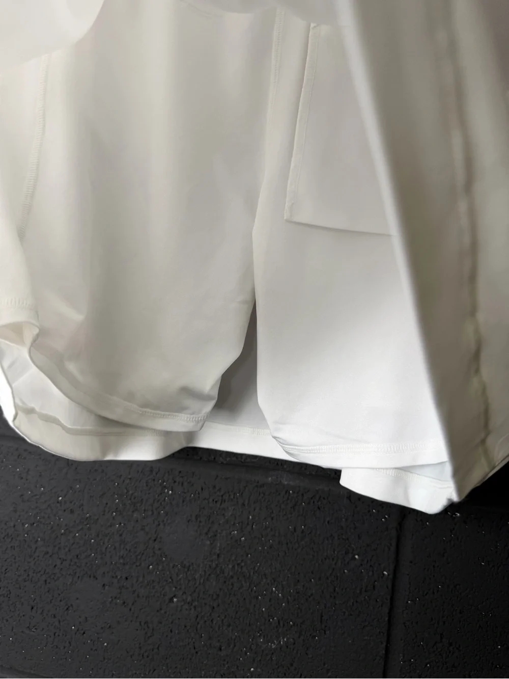 Coolibar White UPF50+ Active Skirted Tennis Skirts with Shorts - Small